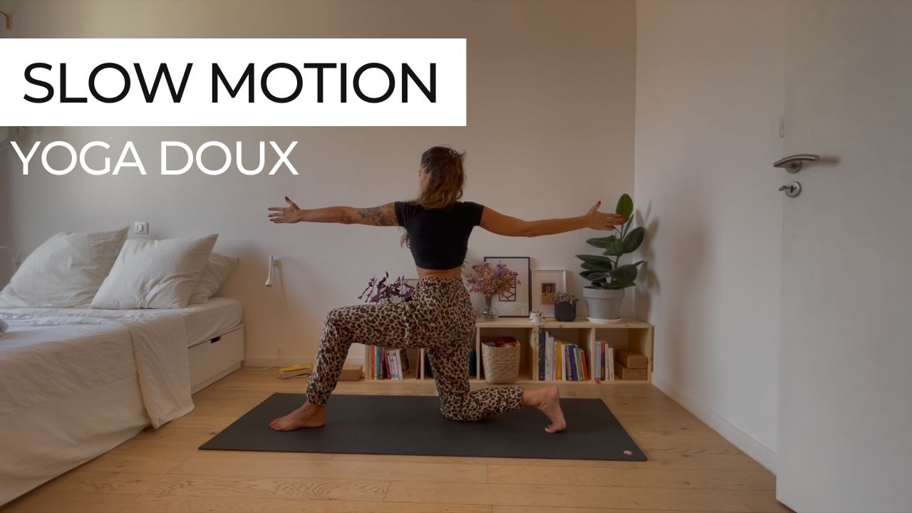yoga doux slow motion